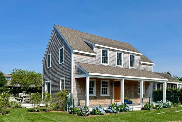 8 Sconset Avenue photo 2