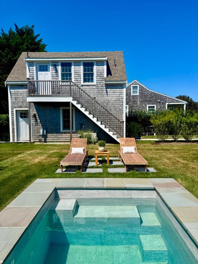 8 Sconset Avenue photo 42