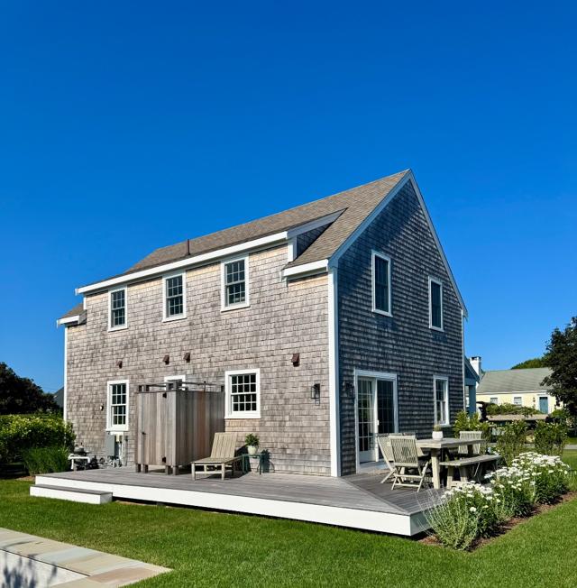 8 Sconset Avenue photo 5
