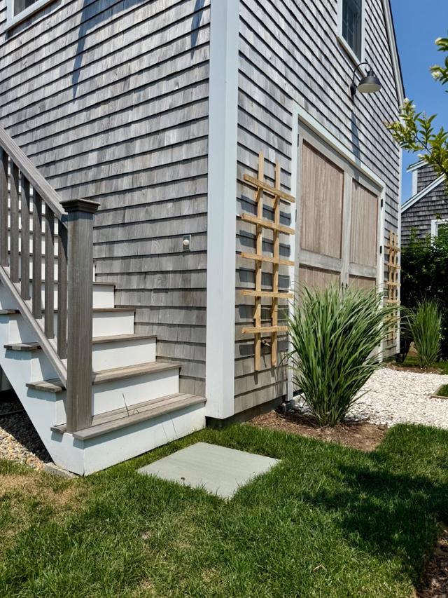 8 Sconset Avenue photo 38