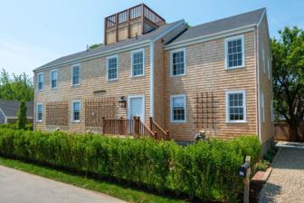 12 Willard Street