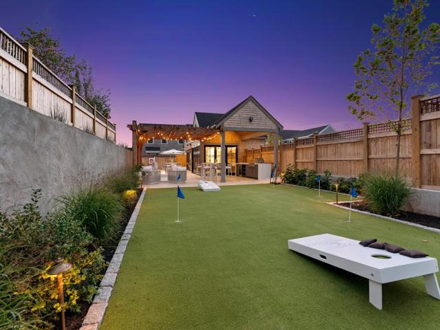 7 Bluet Court photo 55