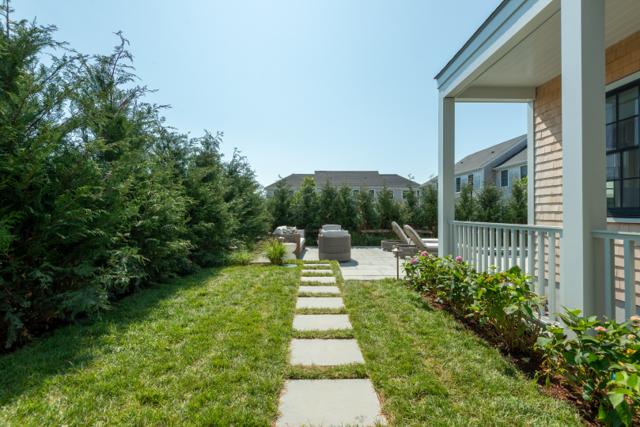 7 Bluet Court photo 48