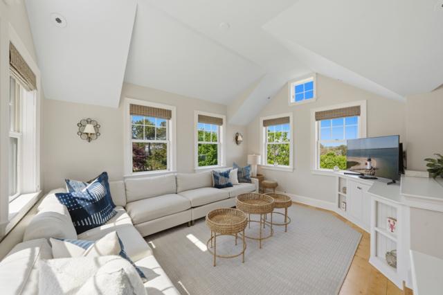 6 Sandwich Road photo 99