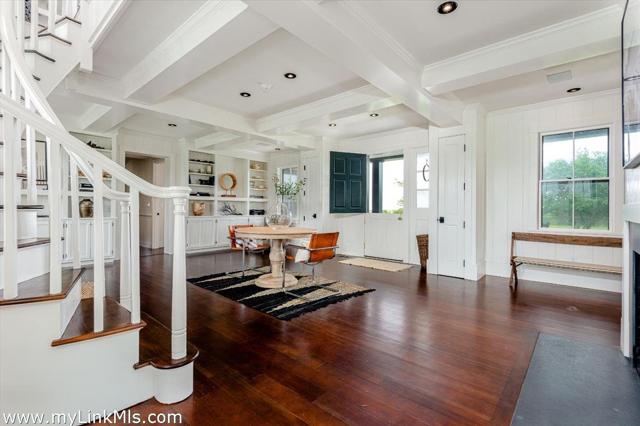105 Low Beach Road photo 3