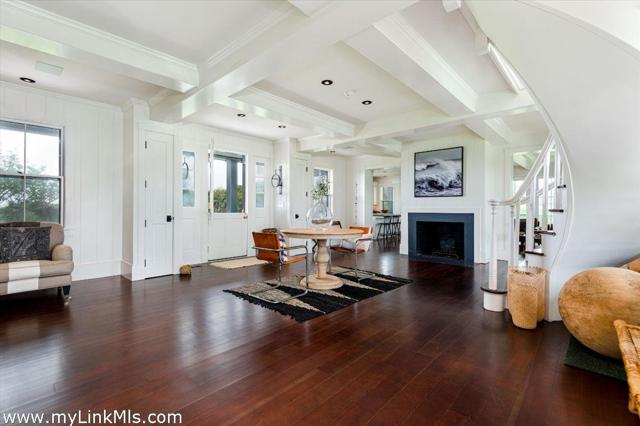 105 Low Beach Road photo 5