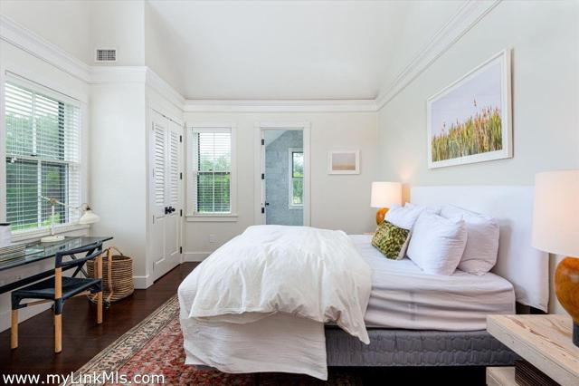 105 Low Beach Road photo 19
