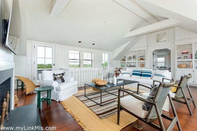 105 Low Beach Road photo 21