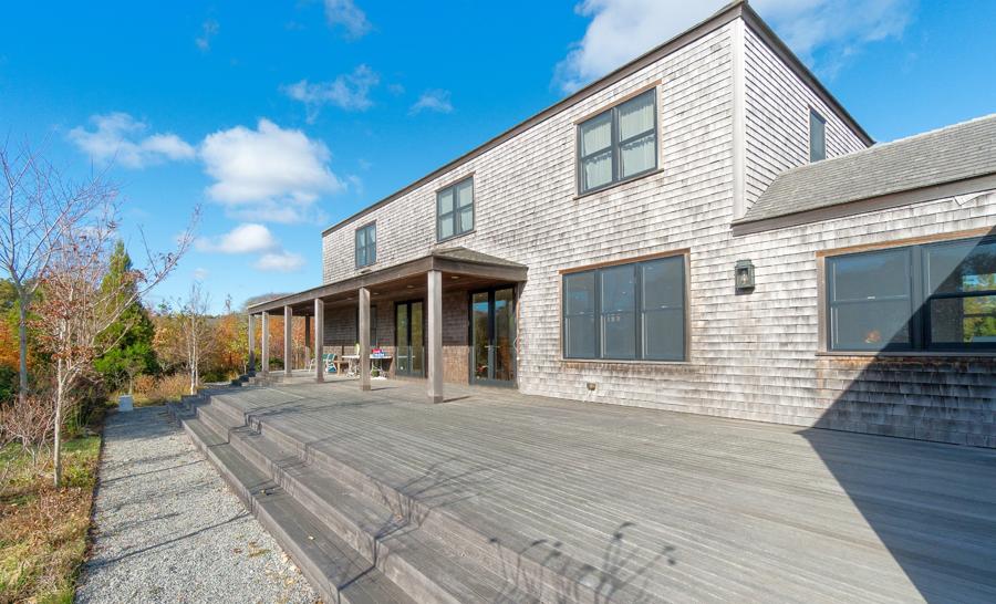 3 Monohansett Road photo 1
