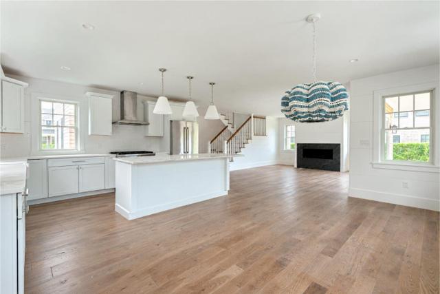 13 Fawn Lane photo 7