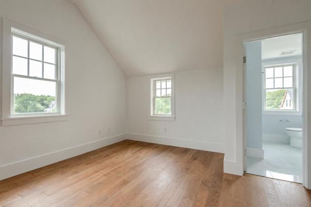 13 Fawn Lane photo 19