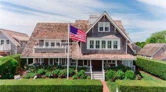 4 Harbor View Way