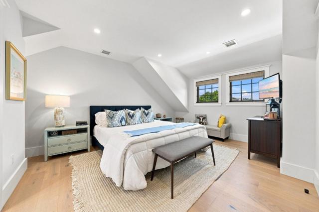 58 Walsh Street photo 28