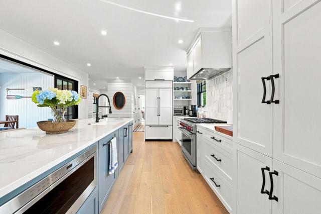 58 Walsh Street photo 10