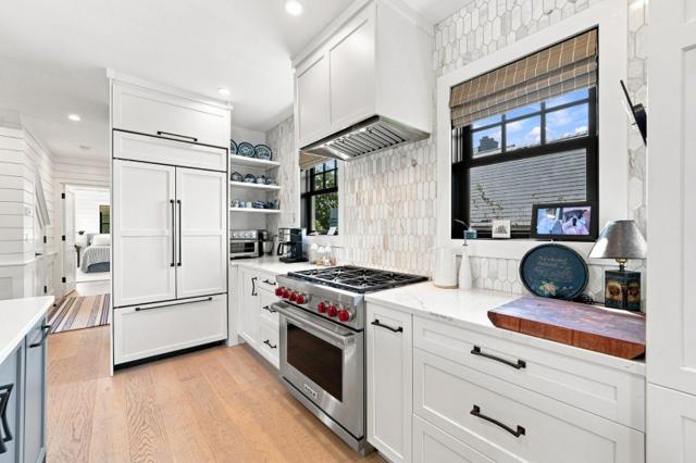58 Walsh Street photo 11