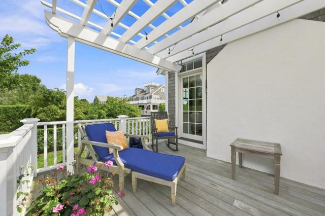 58 Walsh Street photo 44