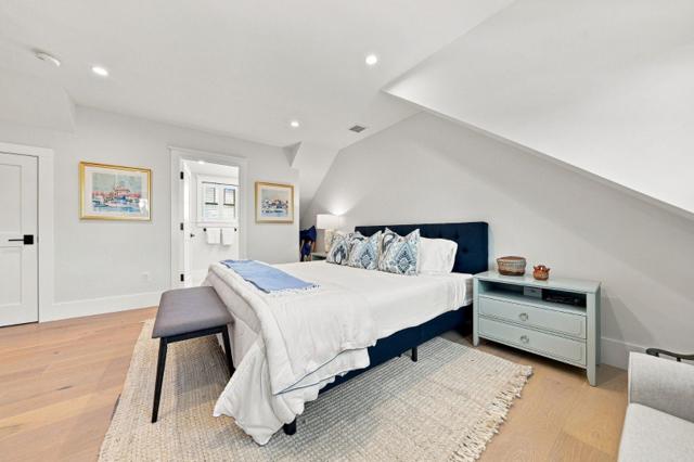 58 Walsh Street photo 29