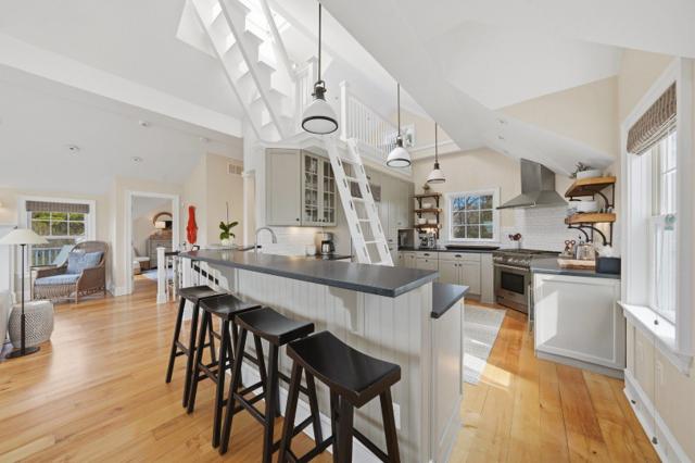 6 Sandwich Road photo 27
