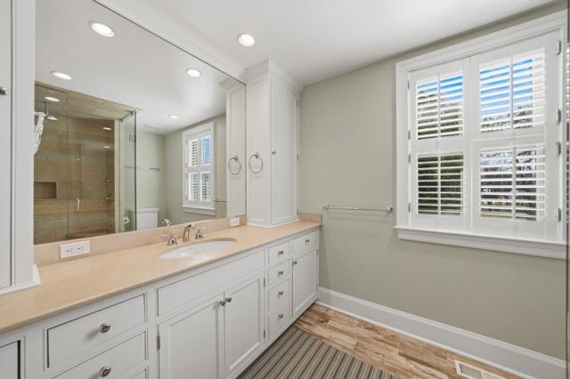 6 Sandwich Road photo 17