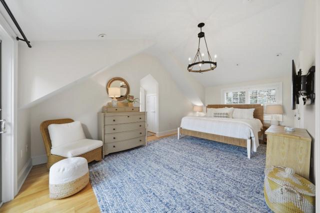 6 Sandwich Road photo 32