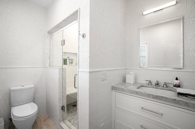 2 Marion Avenue photo 18