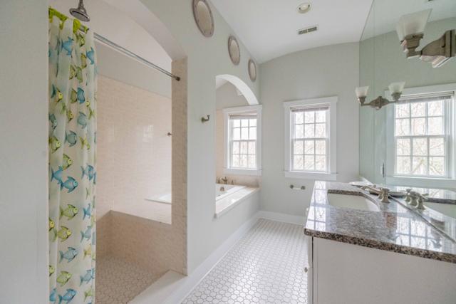 15 Amelia Drive photo 4
