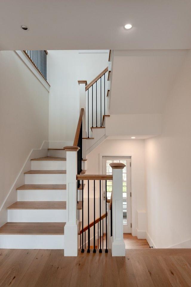 2 Fawn Lane photo 23