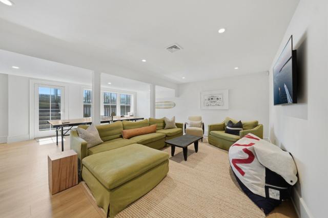 8 Sheep Pond Road photo 46