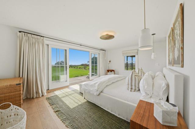 8 Sheep Pond Road photo 33