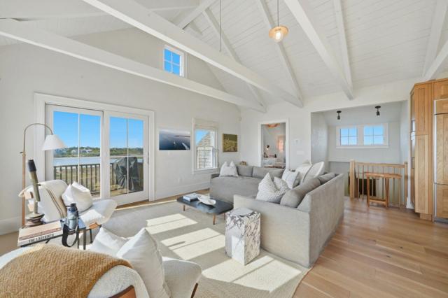 8 Sheep Pond Road photo 59