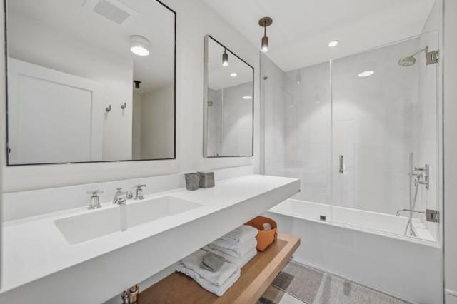 8 Sheep Pond Road photo 40