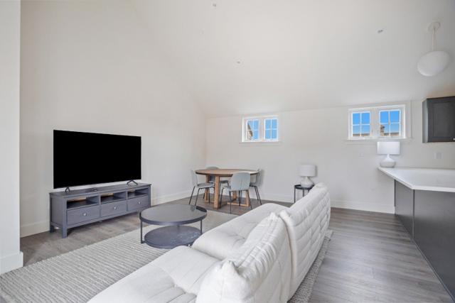 21 Amelia Drive photo 16
