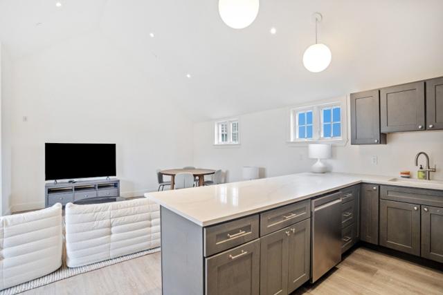 21 Amelia Drive photo 14