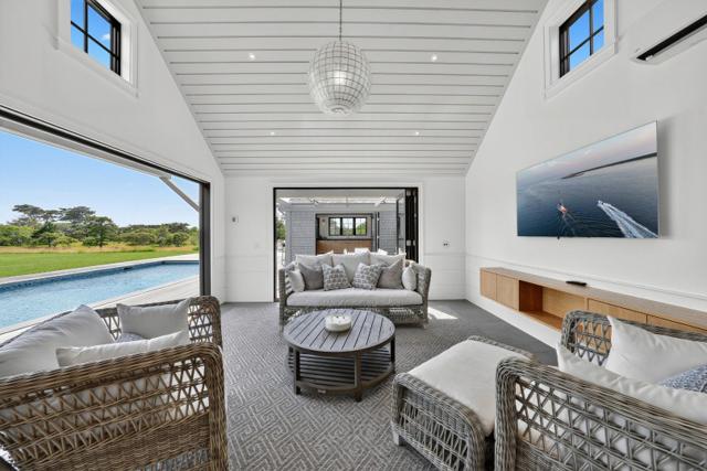 36 Warrens Landing Road photo 43