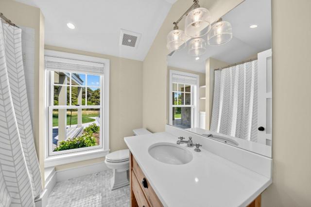 36 Warrens Landing Road photo 16