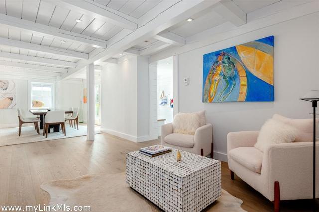 26 Pequot Street photo 16