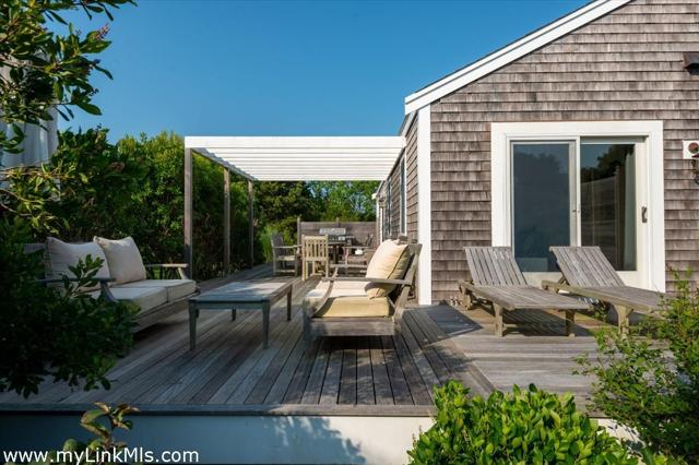 26 Pequot Street photo 39