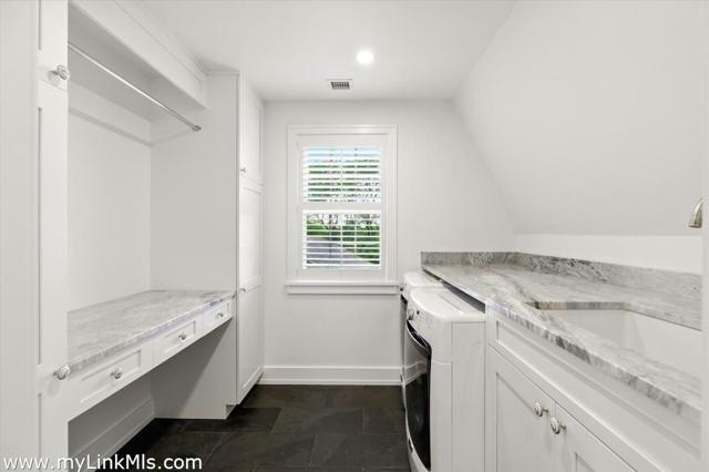 33.5 Vesper Lane photo 13