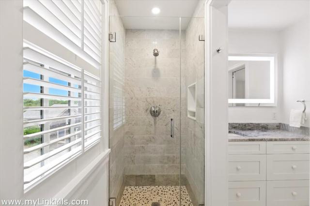 33.5 Vesper Lane photo 12