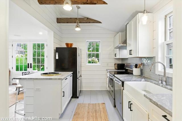 33.5 Vesper Lane photo 22