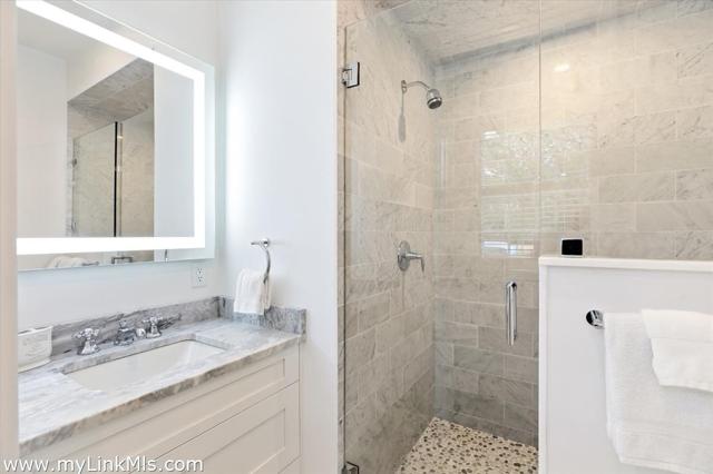 33.5 Vesper Lane photo 7