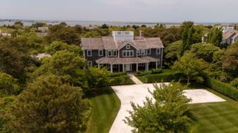 34 Brewster Road