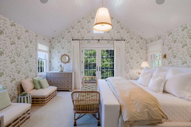 34 Brewster Road photo 50