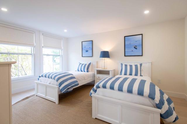 16 Walsh Street photo 14