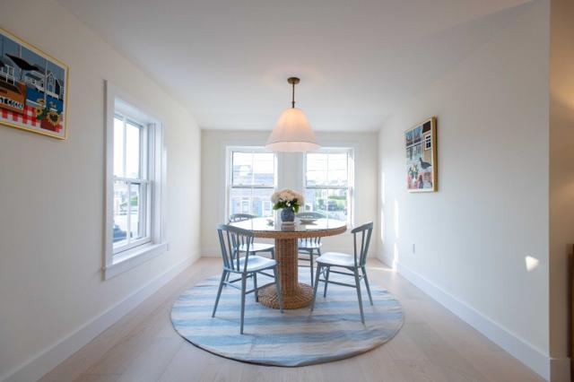 16 Walsh Street photo 8