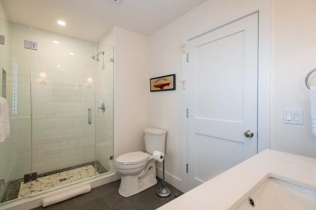 16 Walsh Street photo 21