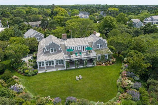 8 Monomoy Road photo 3