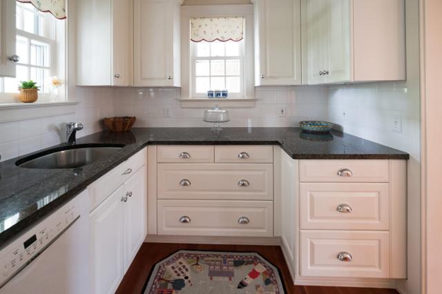 8 Monomoy Road photo 33