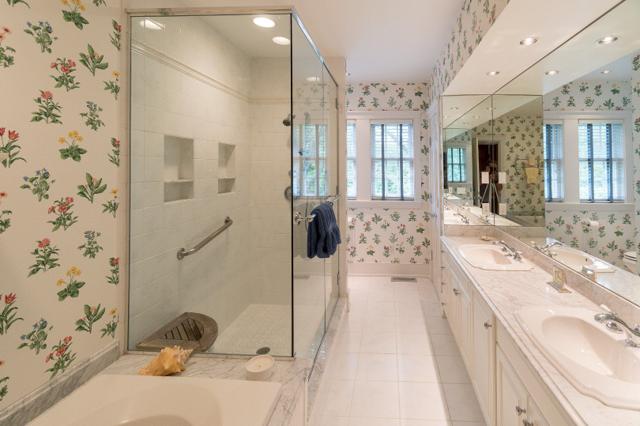 8 Monomoy Road photo 18