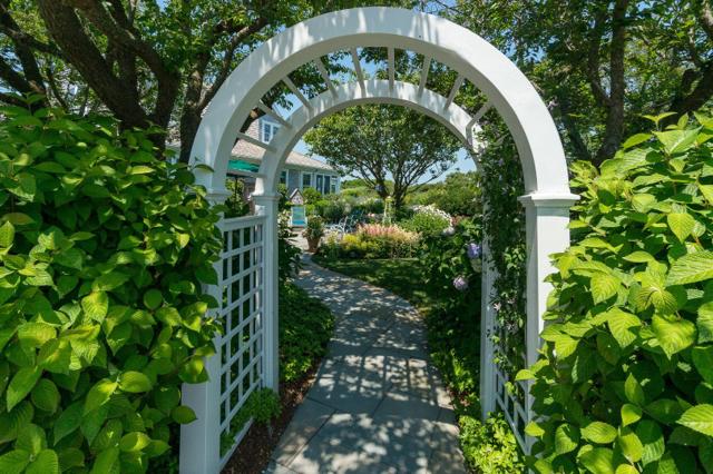 8 Monomoy Road photo 50